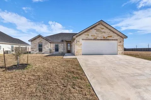 110 Indian Trails Rd, Riesel, TX 76682