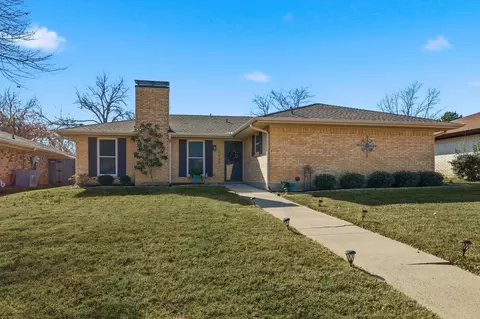 1632 Juniper Ln, Lewisville, TX 75077
