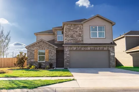 122 Kainos St, Greenville, TX 75402