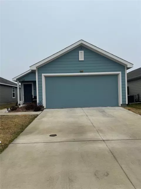612 Dashwood Dr, Princeton, TX 75407