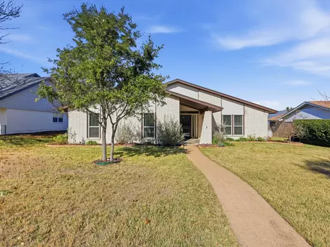 2011 Clearfield Cir, Richardson, TX 75081