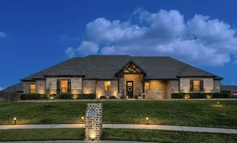 7041 Plum Ct, Ovilla, TX 75154