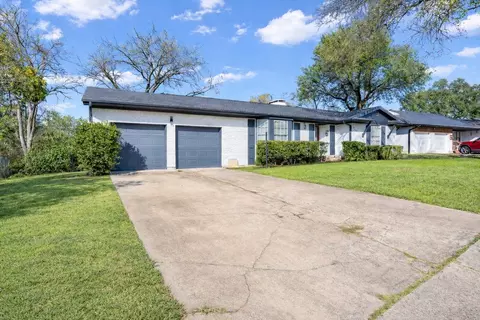 509 W Ridgewood Dr, Garland, TX 75041