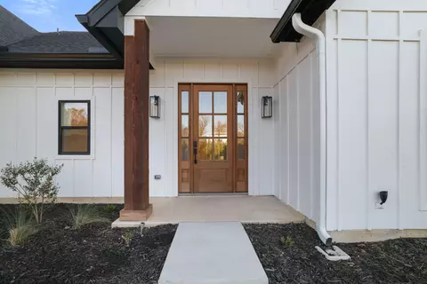Exterior - 1265 Harrell Rd, Howe, TX 75459 photo 2 of 9