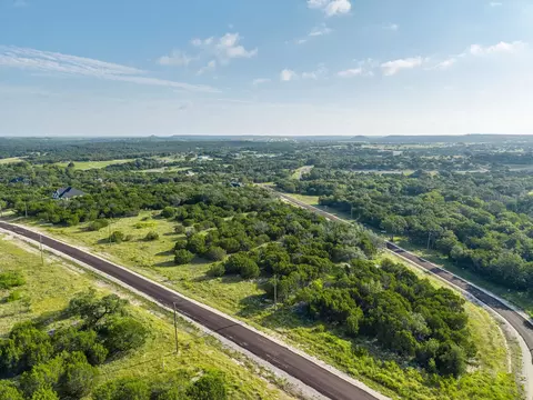 1090 Creek Crossing Rd, Nemo, TX 76070