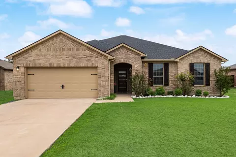 480 Collin St, Nevada, TX 75173