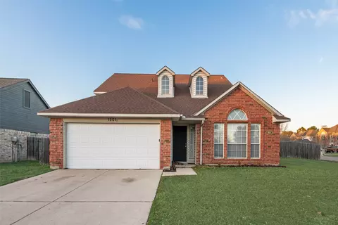 1801 Spanish Trl, Irving, TX 75060