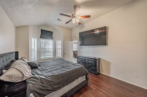 Bedroom - 2123 Nectar Dr, Mesquite, TX 75149 photo 3 of 5