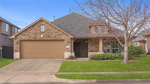405 Kelvington Dr, Anna, TX 75409