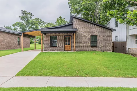 117 W Sears St, Denison, TX 75021