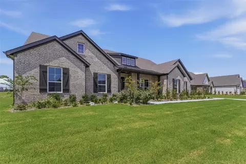 Exterior - 370 Cobb Rd, Leonard, TX 75452 photo 4 of 8