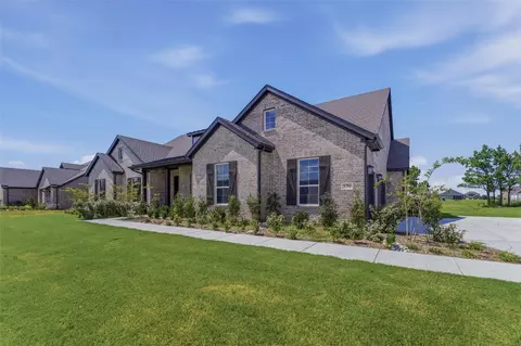 Exterior - 370 Cobb Rd, Leonard, TX 75452 photo 2 of 8