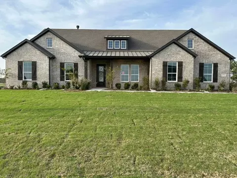 370 Cobb Rd, Leonard, TX 75452