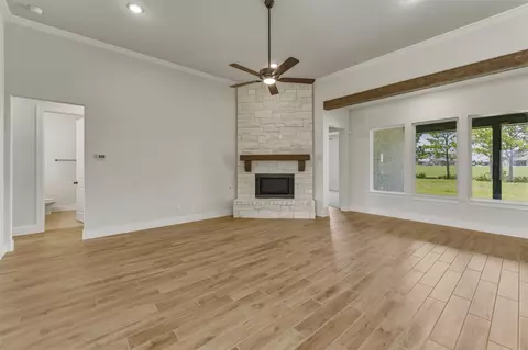 Living - 370 Cobb Rd, Leonard, TX 75452 photo 2 of 3