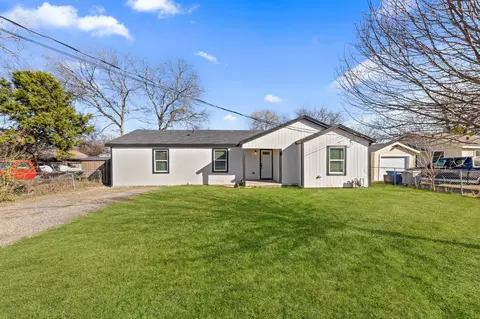 2970 Minoco Dr, Dallas, TX 75227