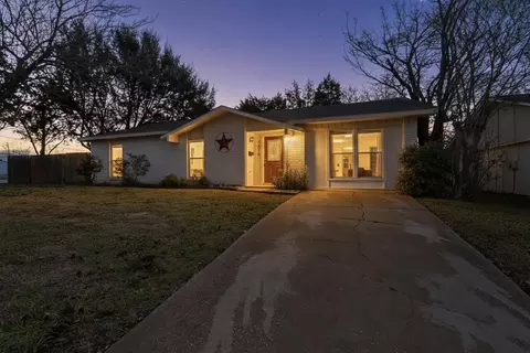 5516 Laredo Ln, Garland, TX 75043