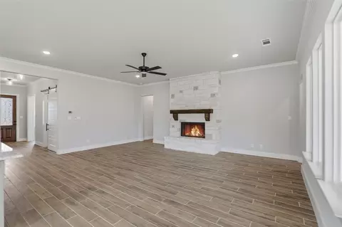Living - 290 Cobb Rd, Leonard, TX 75452 photo 1 of 4