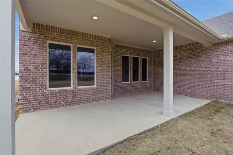 Exterior - 290 Cobb Rd, Leonard, TX 75452 photo 6 of 7