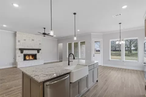 Kitchen - 290 Cobb Rd, Leonard, TX 75452 photo 1 of 2