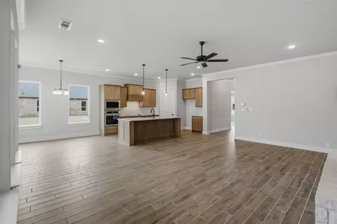 Living - 290 Cobb Rd, Leonard, TX 75452 photo 2 of 4