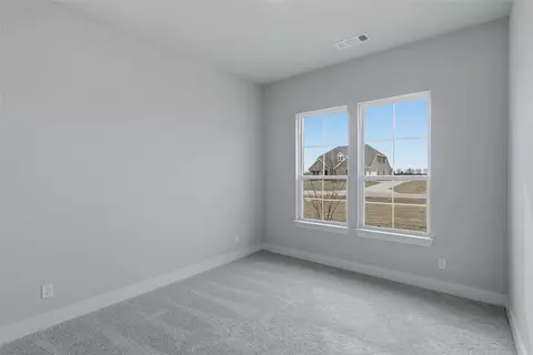 Bedroom - 290 Cobb Rd, Leonard, TX 75452 photo 1 of 3