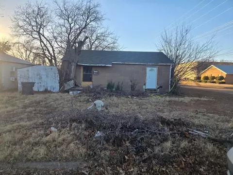 3200 Grant St, Wichita Falls, TX 76308