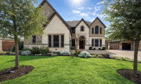 2774 Waverley Dr, Trophy Club, TX 76262