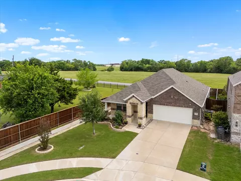 252 Rosewood Dr, Lavon, TX 75166