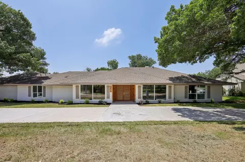 6026 Meadowcreek Dr, Dallas, TX 75248