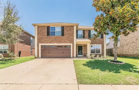 10708 Emerald Park Ln, Haslet, TX 76052