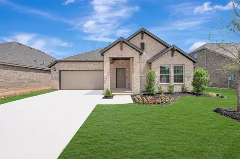 3301 Kingdom Dr, Denton, TX 76208