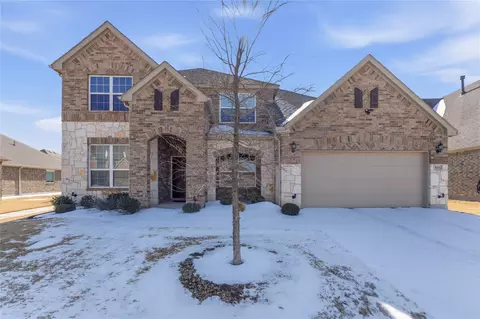 1001 Sweeping Butte Dr, Haslet, TX 76052
