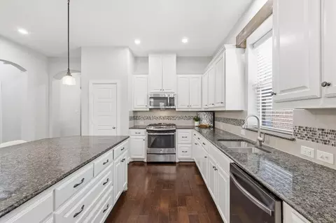 Kitchen - 1533 8th St, Argyle, TX 76226 photo 2 of 2