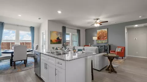 236 Blanco Dr, Azle, TX 76020 photo 3