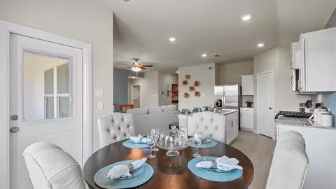 236 Blanco Dr, Azle, TX 76020 photo 10