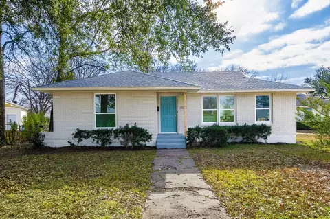 3102 Santa Teresa Ave, Dallas, TX 75228