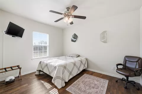 Bedroom - 312 N Houston St, Lorena, TX 76655 photo 3 of 4