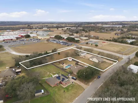 View/Area - 312 N Houston St, Lorena, TX 76655 photo 3 of 6