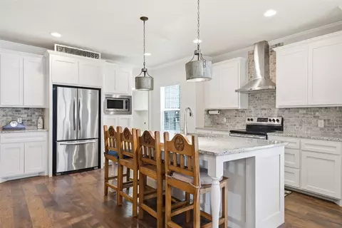 Kitchen - 312 N Houston St, Lorena, TX 76655 photo 4 of 5