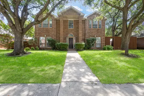 5400 Belle Chasse Ln, Frisco, TX 75035