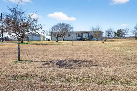 5091 Fm 667, Frost, TX 76641