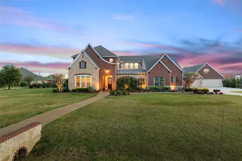 210 Rockland Trl, Lucas, TX 75002