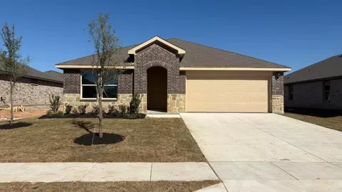 313 Blanco Dr, Azle, TX 76020