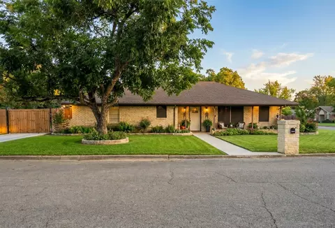 10513 Shauna Dr, Greenville, TX 75402