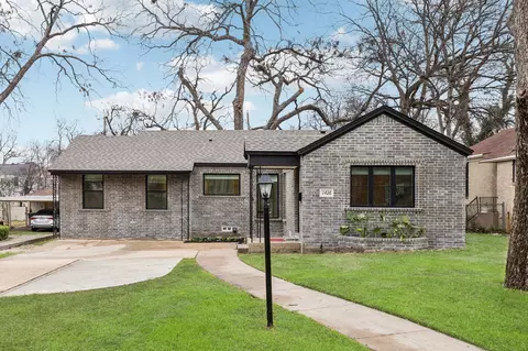 1426 Alaska Ave, Dallas, TX 75216