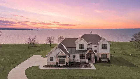 3016 Lake Ridge Dr, Streetman, TX 75859
