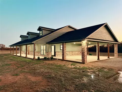 175 Flint Ln, Chico, TX 76431