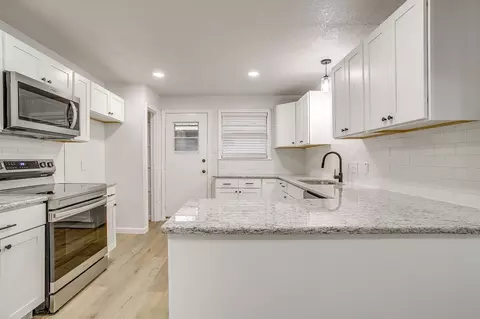 Kitchen - 422 W Wilson St, Cleburne, TX 76033 photo 2 of 5