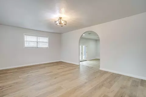Living - 422 W Wilson St, Cleburne, TX 76033 photo 2 of 9