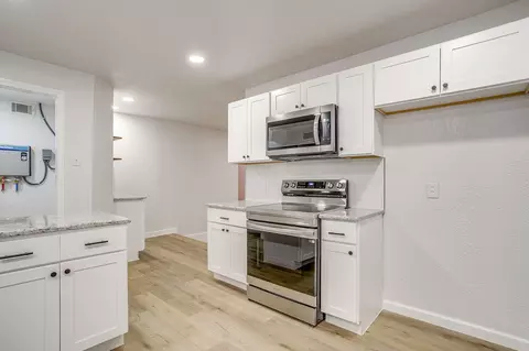 Kitchen - 422 W Wilson St, Cleburne, TX 76033 photo 5 of 5